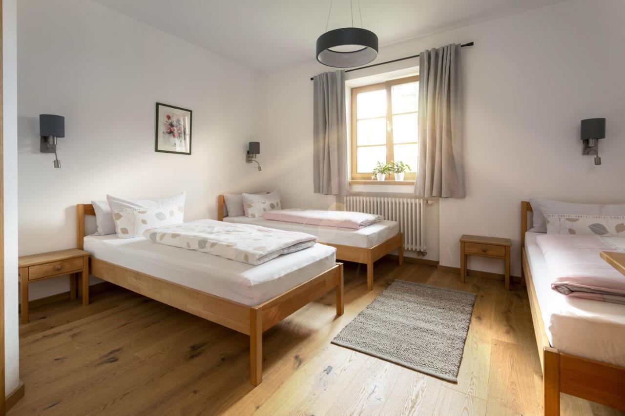 Pension Bernhardhof Otterfing Exteriér fotografie
