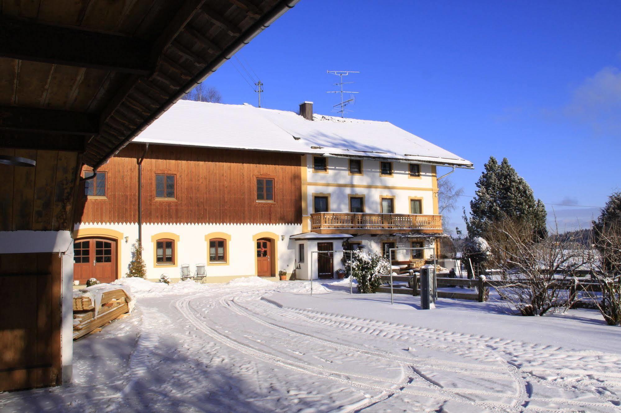 Pension Bernhardhof Otterfing Exteriér fotografie