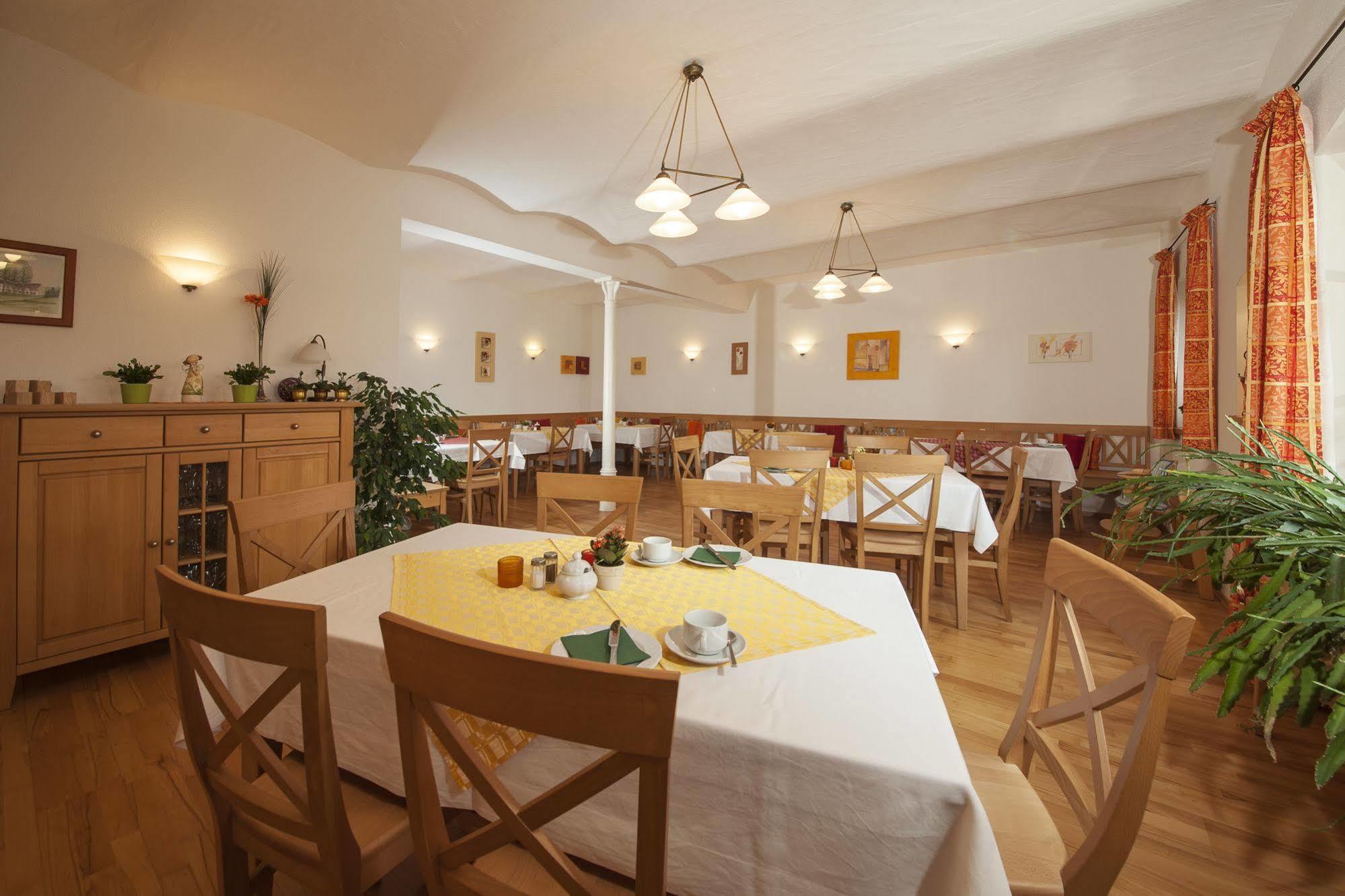 Pension Bernhardhof Otterfing Exteriér fotografie